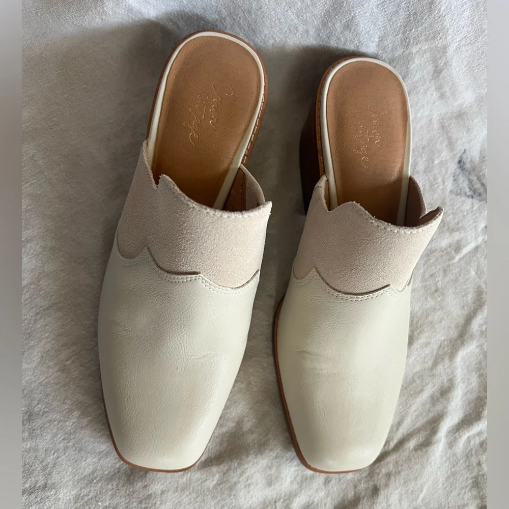 Mules - Picture 5 of 10